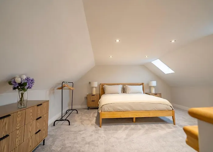 Apartament Unique Luxury Barn With Private Wood-fired Hot Tub *